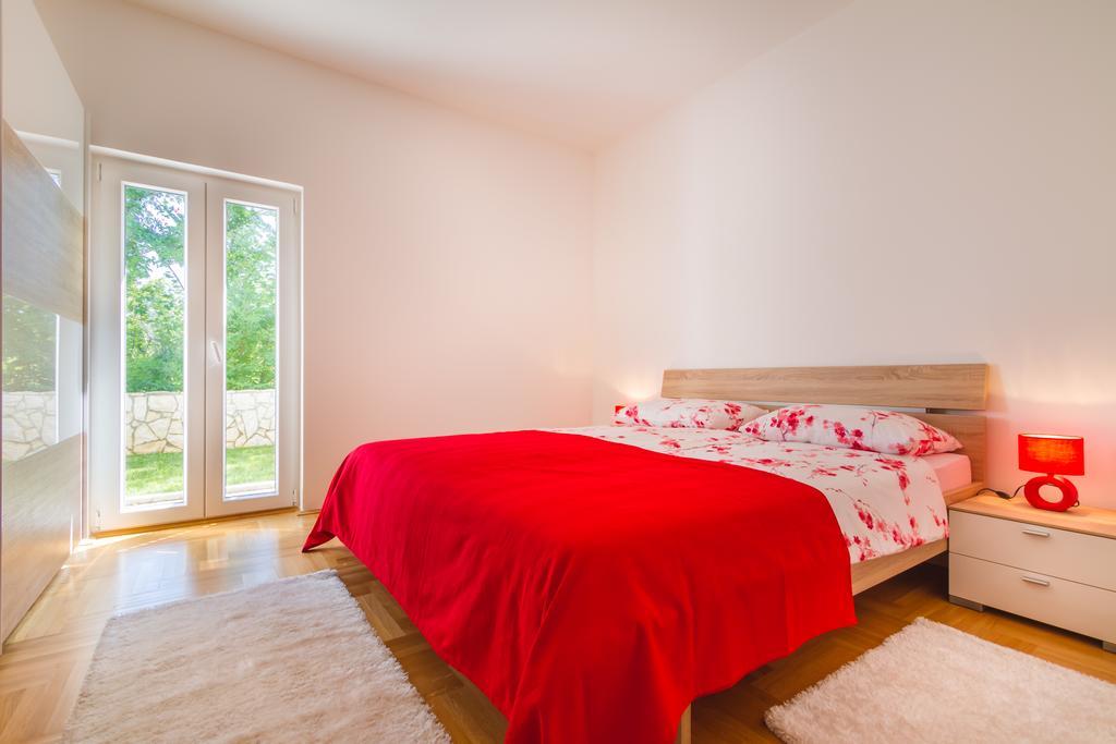 ונטאצ'יצ'י Villa Apartments Futura מראה חיצוני תמונה