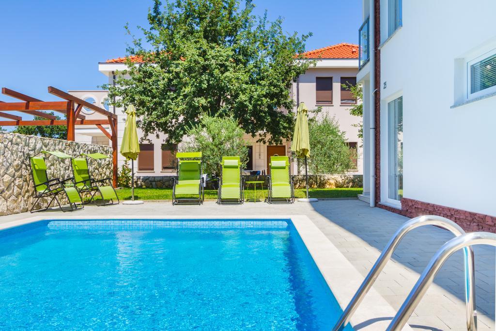 ונטאצ'יצ'י Villa Apartments Futura מראה חיצוני תמונה