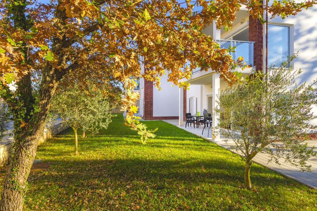 ונטאצ'יצ'י Villa Apartments Futura מראה חיצוני תמונה
