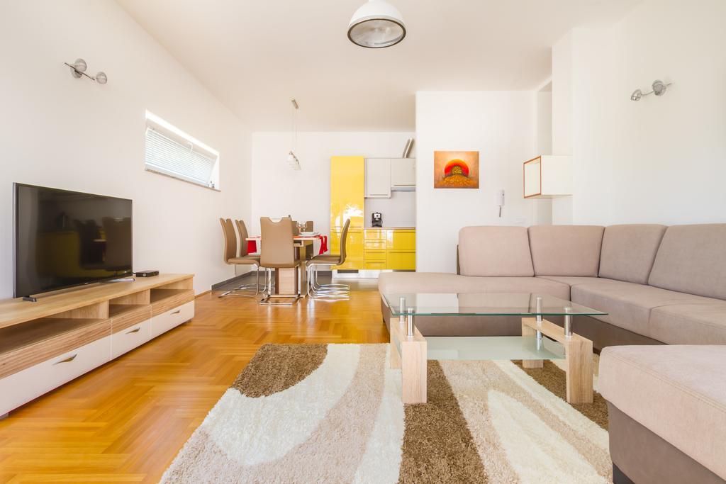 ונטאצ'יצ'י Villa Apartments Futura מראה חיצוני תמונה